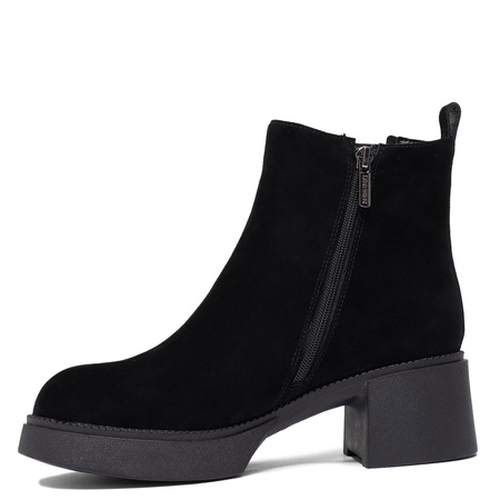 Artiker Women's Black Ankle Boots