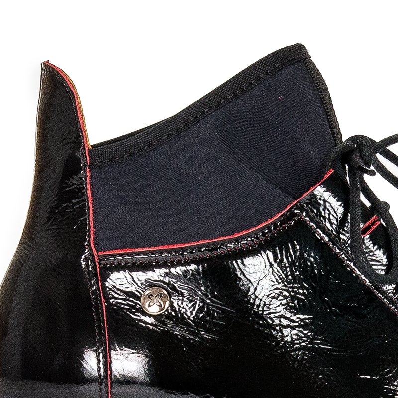 Maciejka 04744-16/00-5 Black Lace-up Boots