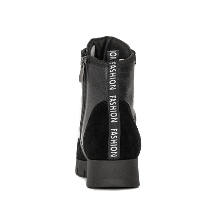 AGA Women's Black boots
