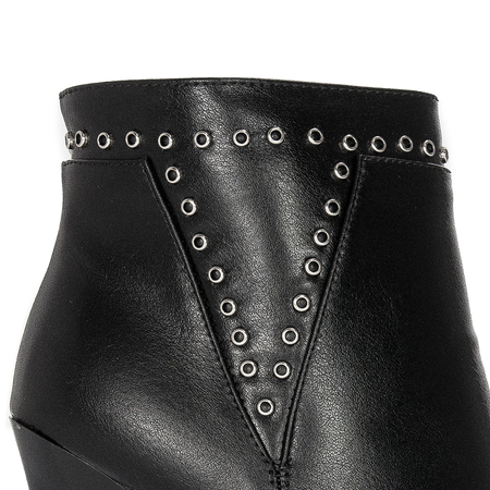 Women's Filippo boots on a black insulated heel