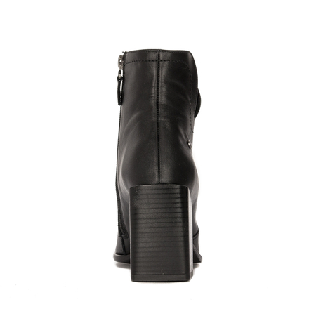 Maciejka Black Leather Women's Boots