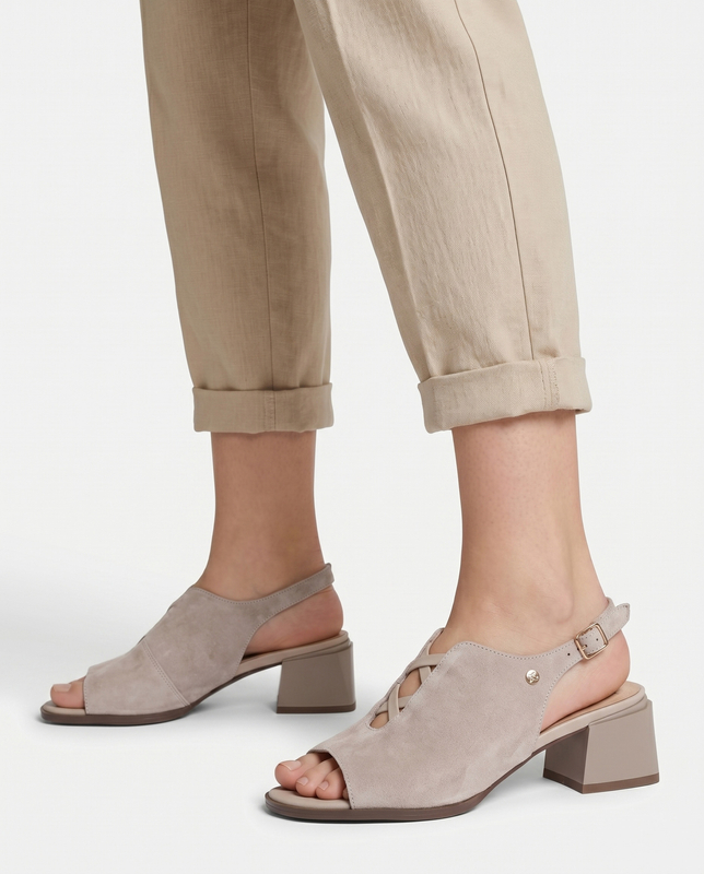Maciejka Suede Block Heel Sandals Beige K7521-22/00-1