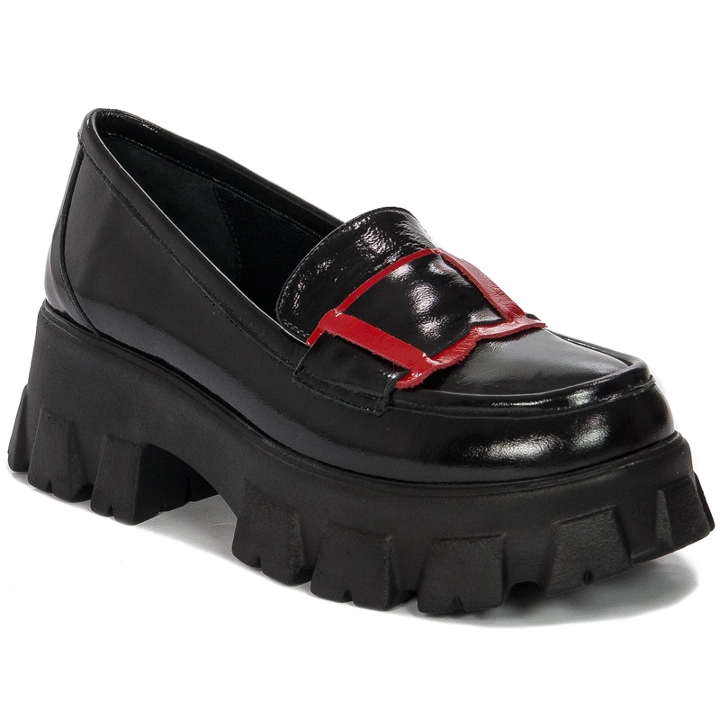 Venezia Półbuty damskie skórzane lakierowane Black czarne