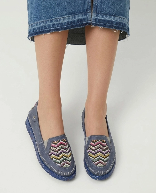 Maciejka Leather Low Shoes With Multicolored Pattern Navy Blue 05863-17/00-1