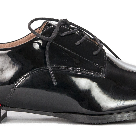 Women's shoes Filippo black lacquered leather