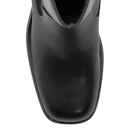 Black boots Sergio Leone on the post