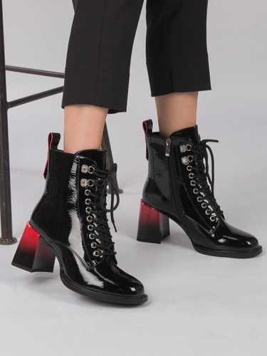 S.Barski Women's boots ankle boots black lacquered