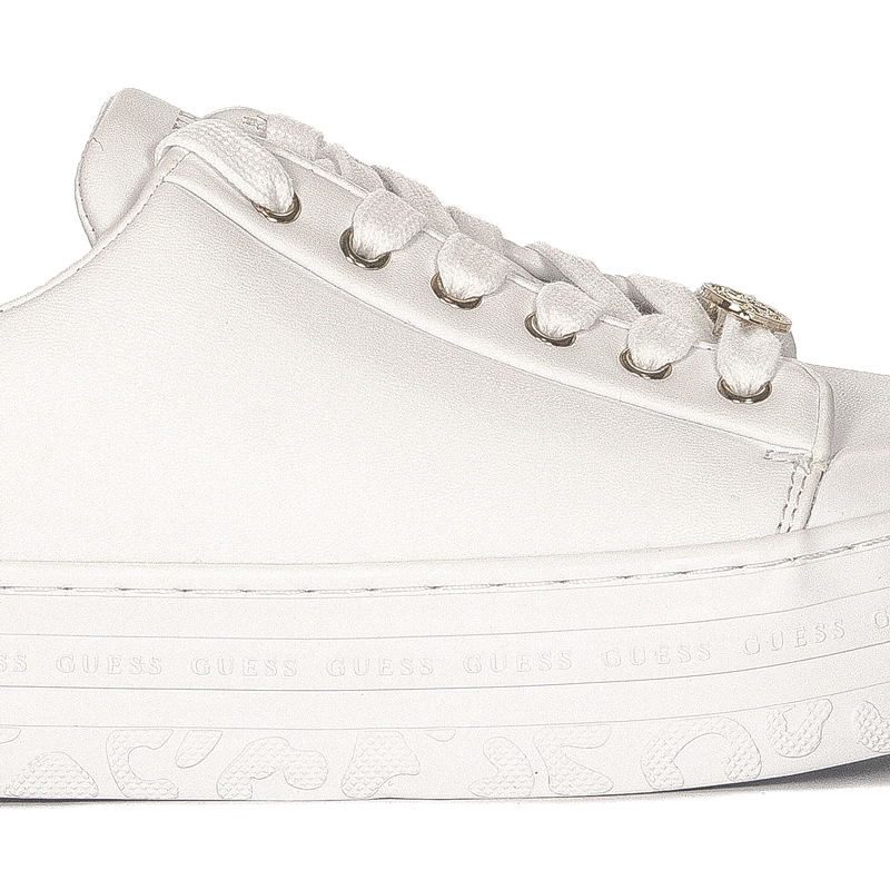 Guess women's shoes with the LULLU platform white