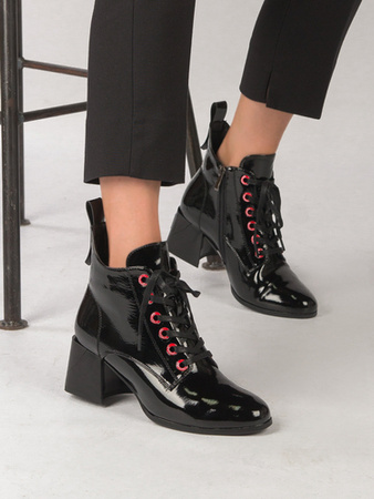 S.Barski Women's boots ankle boots black lacquered