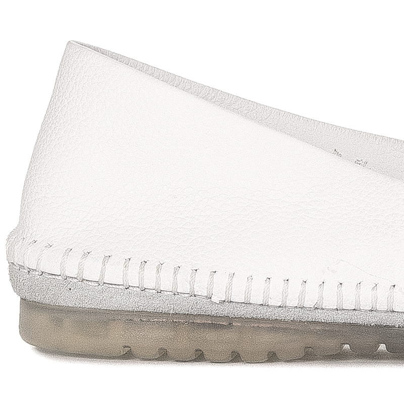 Maciejka White Ballerina Shoes