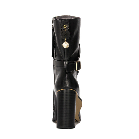 Opra None Black