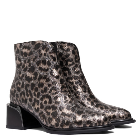 S.Barski Women's Boots Black&Gold