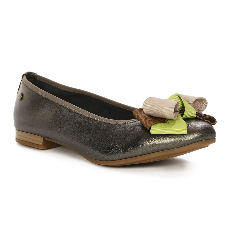 Maciejka Leather Elegant Ballerinas With Bow Green P6801-20/00-0