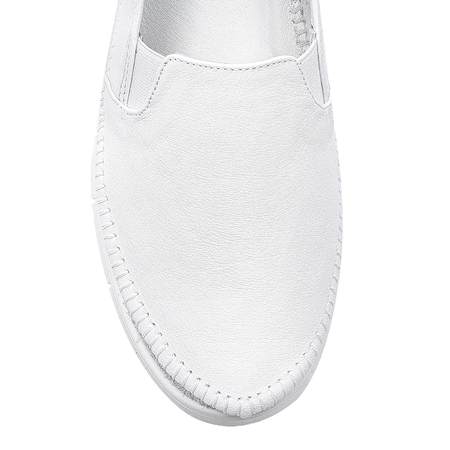 Maciejka 03512-26/00-5 White Flat Shoes