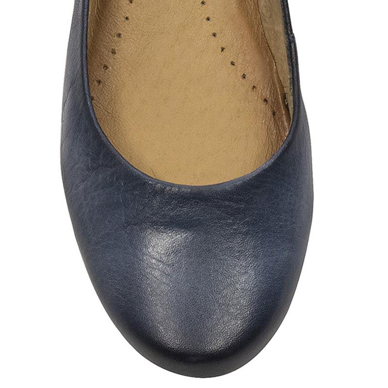 Maciejka 00903-28-00-1 Navy Blue Ballerina