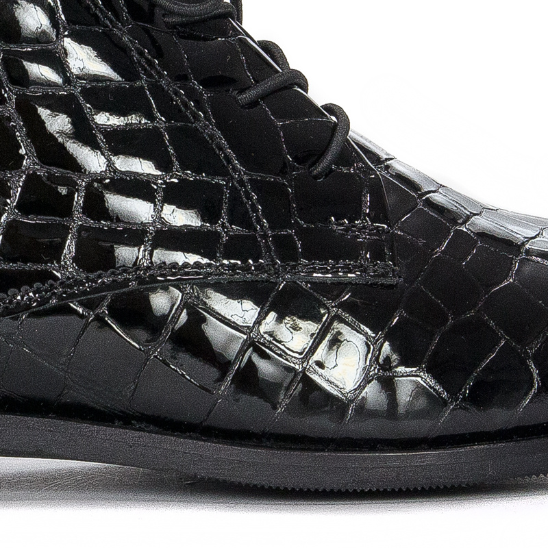 Botki Venezia YSB 0218 501 Black skórzane lakierowane Czarne