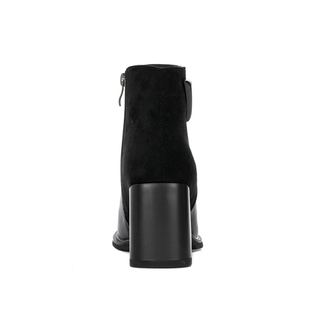 S.Barski Women's Black warmed boots