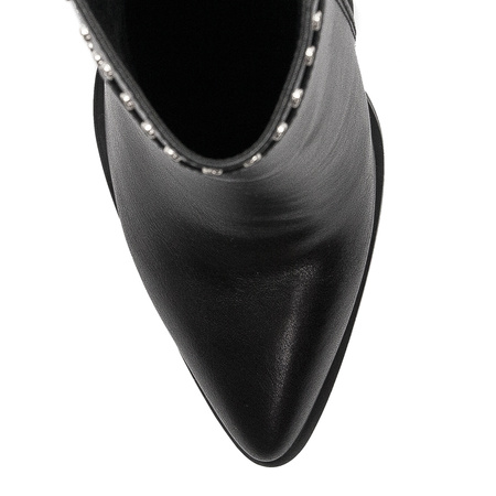 Women's Filippo boots on a black insulated heel
