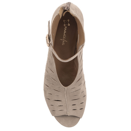 Maciejka Women's Leather Boots Beige