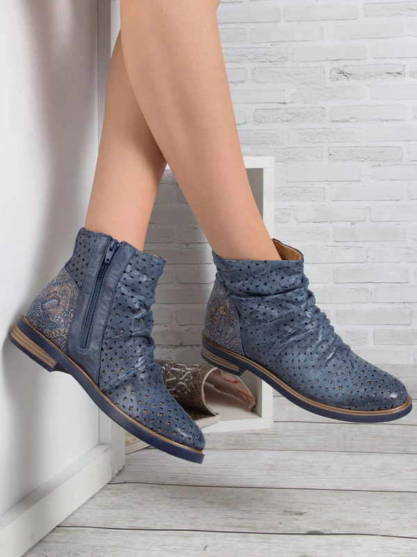 Maciejka Leather Openwork Ankle Boots Blue 05922-17-00-5