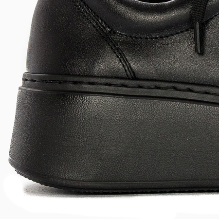 Maciejka Czarne Skórzane Sneakersy Damskie na Grubej Platformie Sznurowane 06191-01/00-8