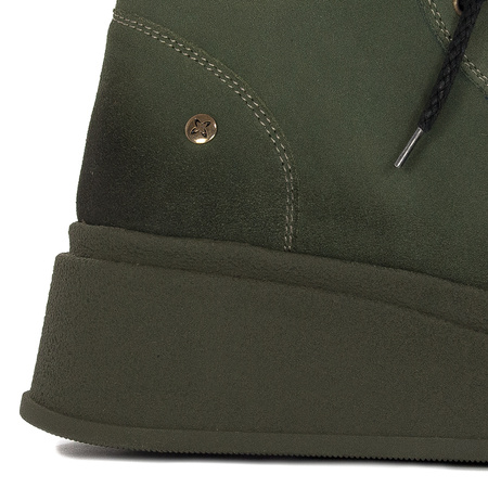 Maciejka Velour Combat Boots on Platform Olive Green 06309-24/00-8