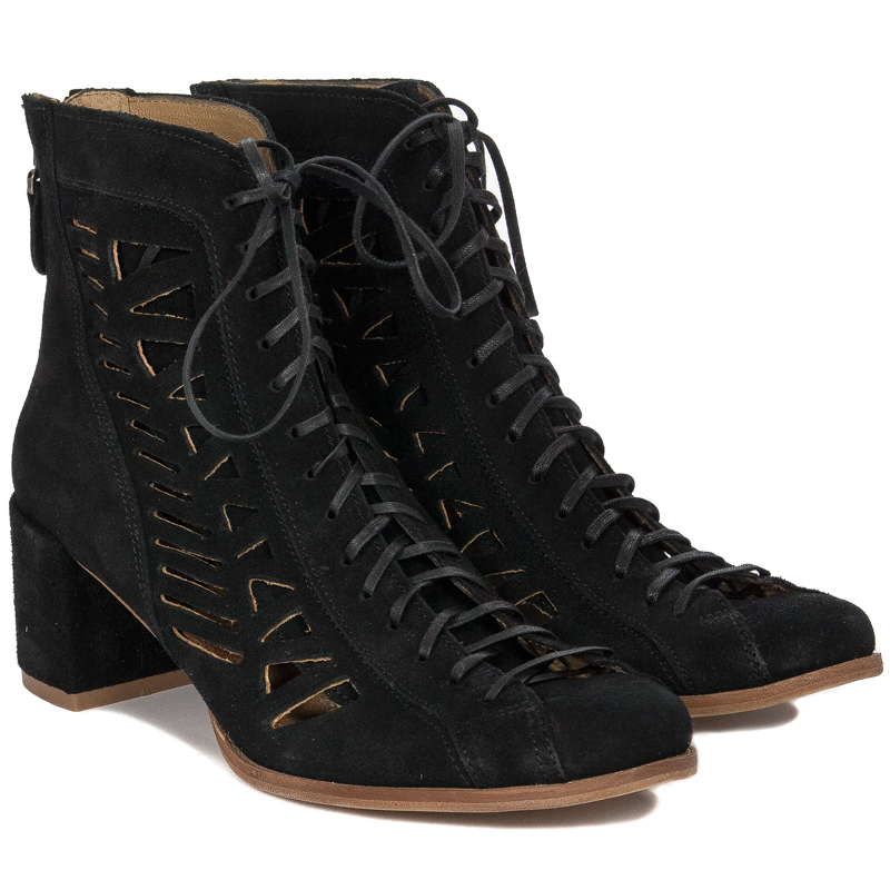 Maciejka Black Women's Lace-Up Boots
