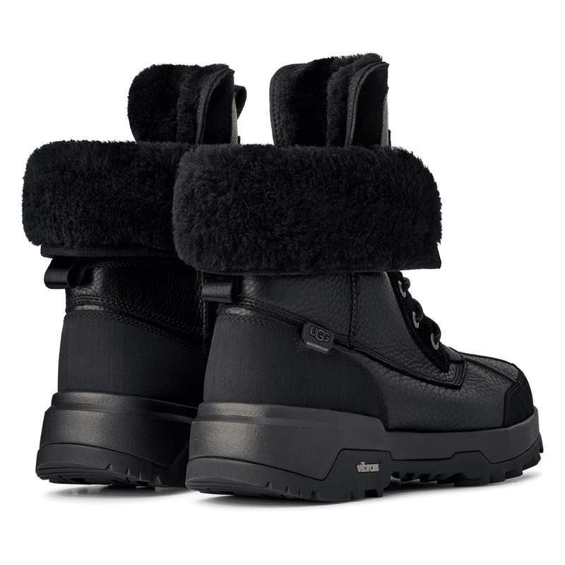 M Adirondack XXV Black UGG 1170770-BLK
