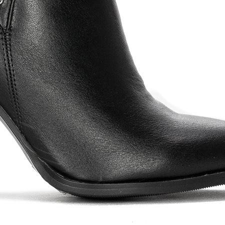 Women's Filippo boots on a black insulated heel