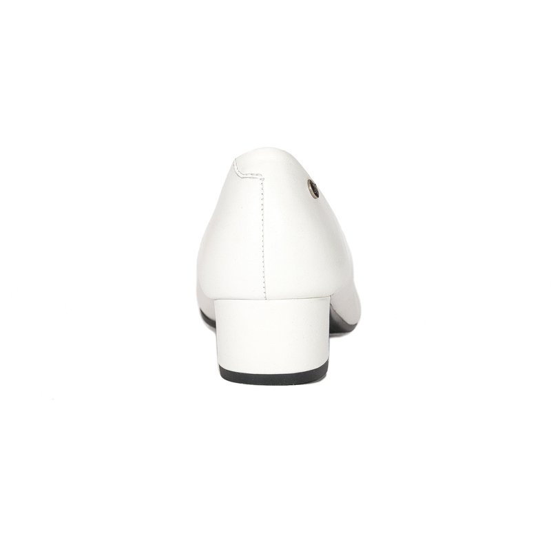 Maciejka 05034-11-00-1 White Pumps