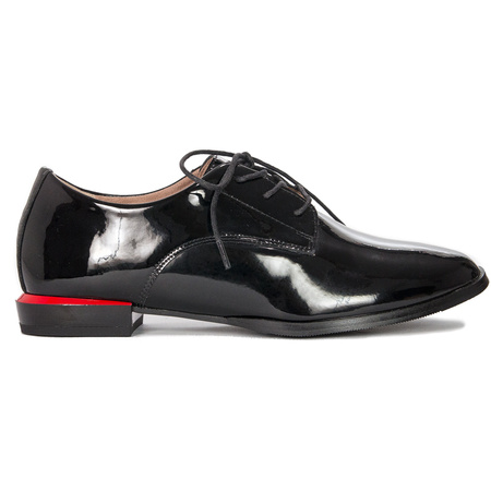 Women's shoes Filippo black lacquered leather