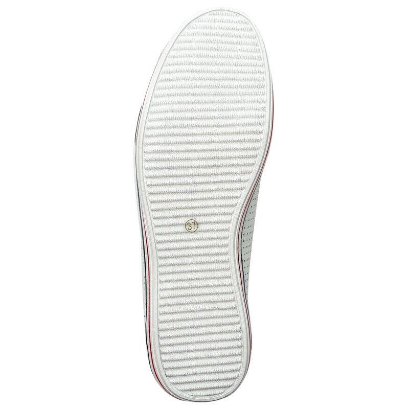 Filippo White Flat Shoes