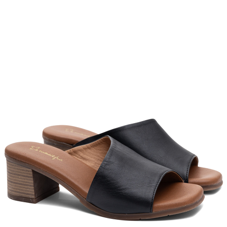 Maciejka Leather Block Heel Mules Elegant Black E7395-01/00-1