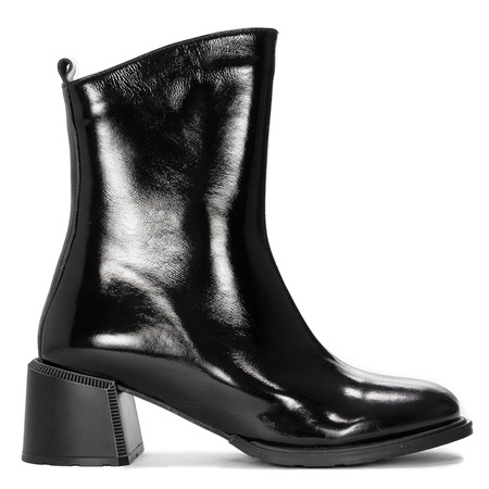 Boccato Women's leather insulated black lacquered boots