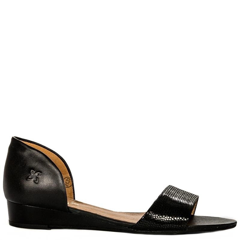 Maciejka Leather Low-Wedge Sandals with Closed Heel Black 01971-11/00-5