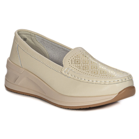 Artiker Beige Women's Low Shoes
