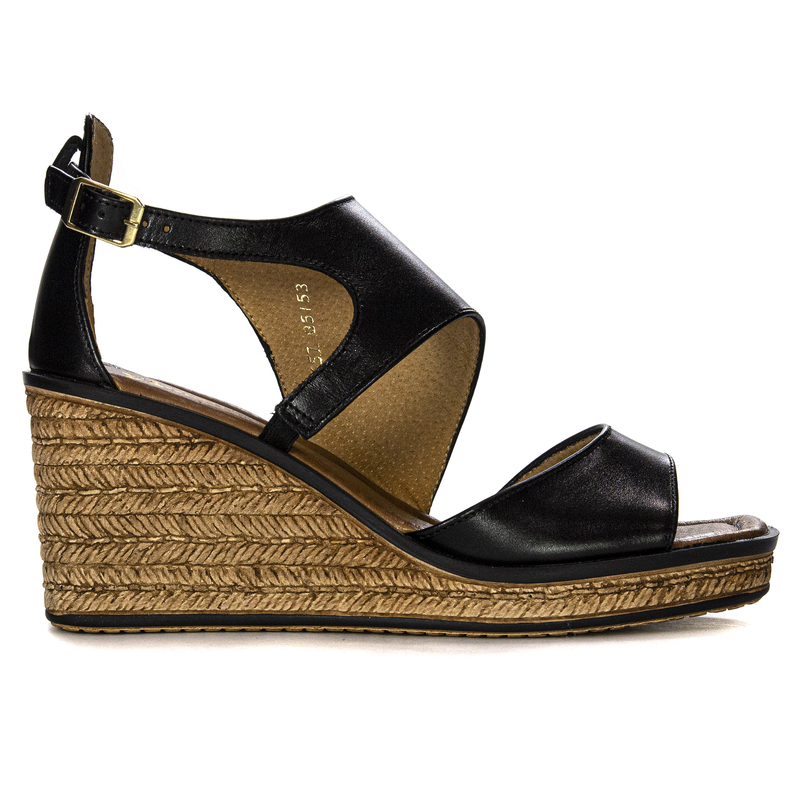 Maciejka Women's Black Sandals