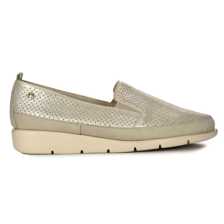 Maciejka Gold Leather Low Shoes