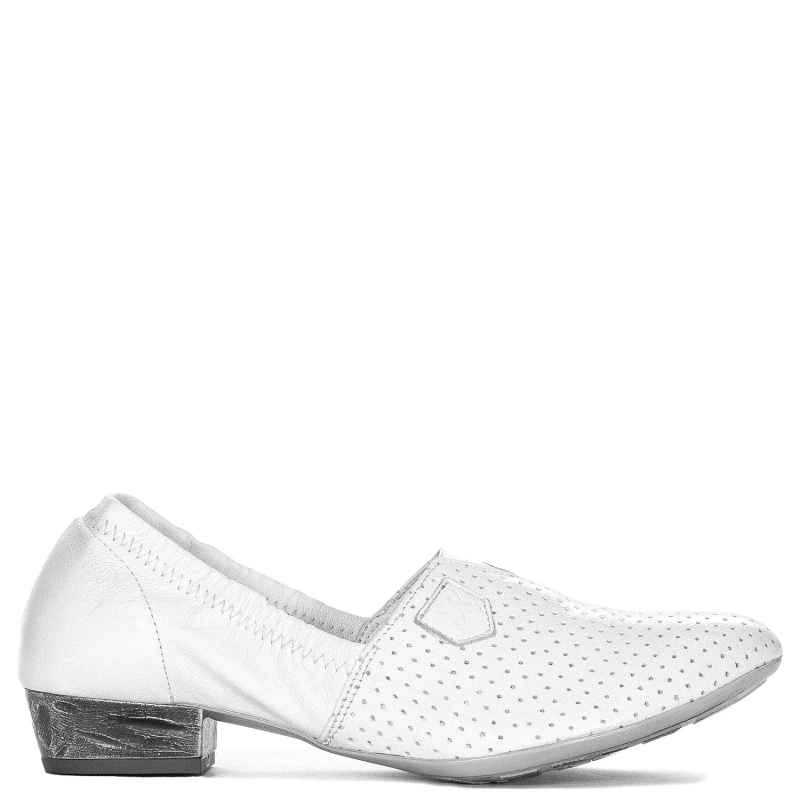 Maciejka White Flat Shoes
