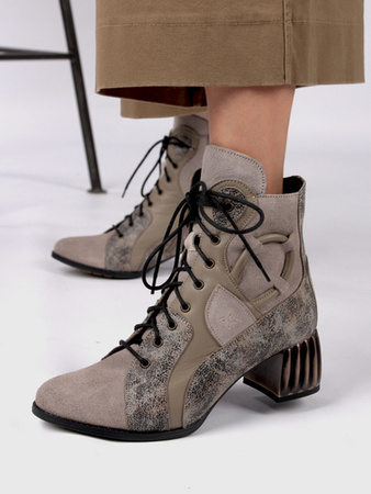 Maciejka 05644-10/00-3 dark grey Boots