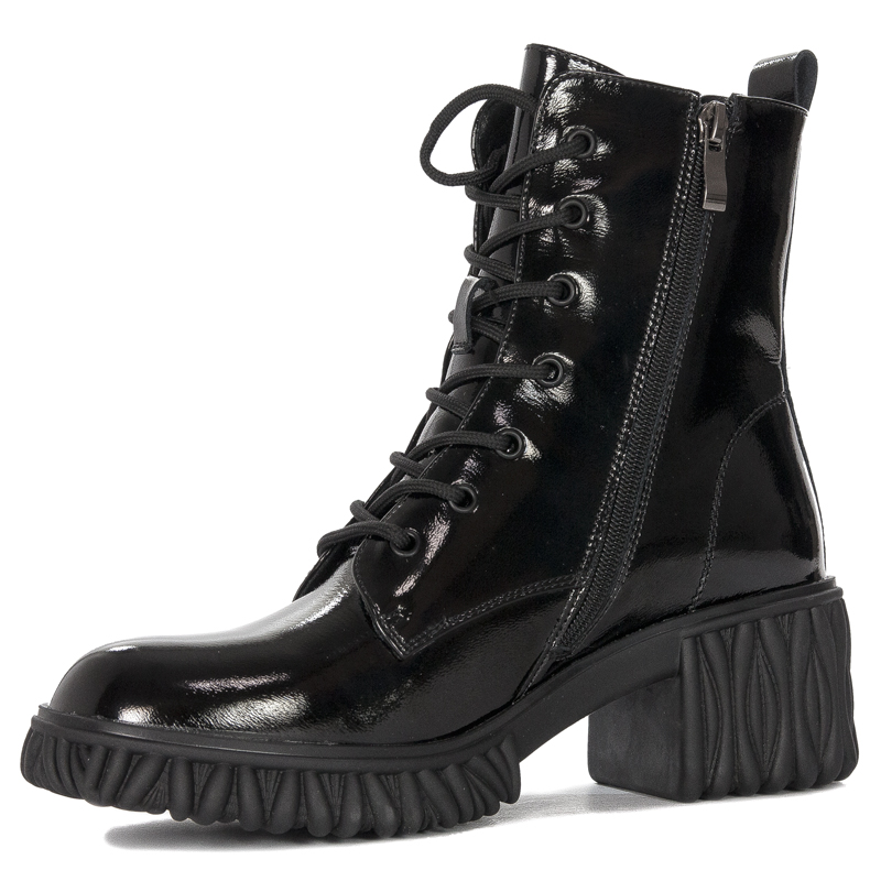 Women's leather lacquered Artiker boots on a Black platform