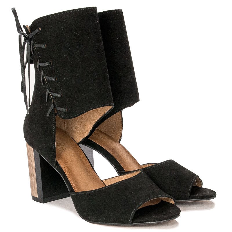 Maciejka Leather Lace-up Sandals On Block Heel Black 04122-01/00-5