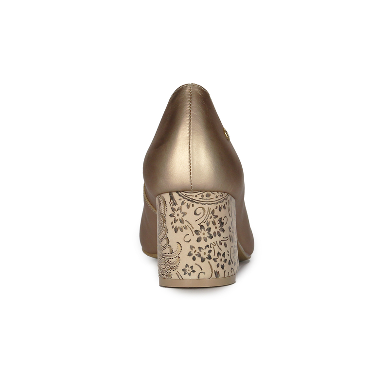 Maciejka 06422-25/00-1 Gold Pumps