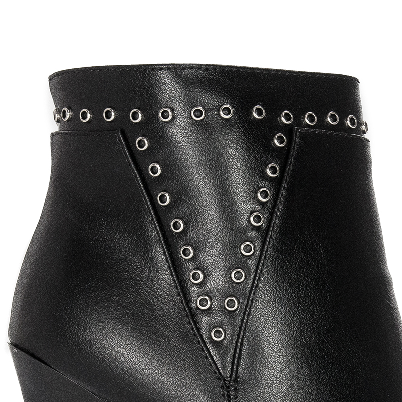Women's Filippo boots on a black insulated heel