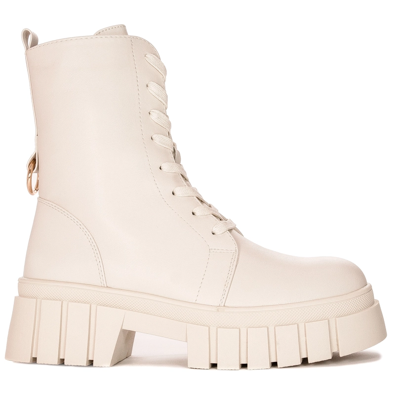 Boots Sergio insulated on the platform Beige