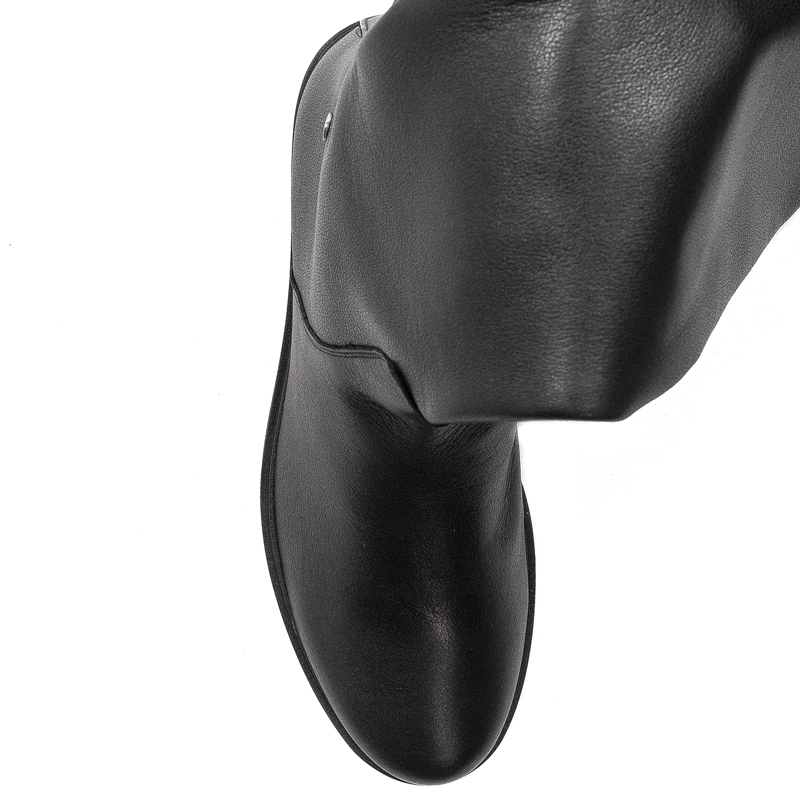 Maciejka 05755-01/00-7 Black Knee-High Boots