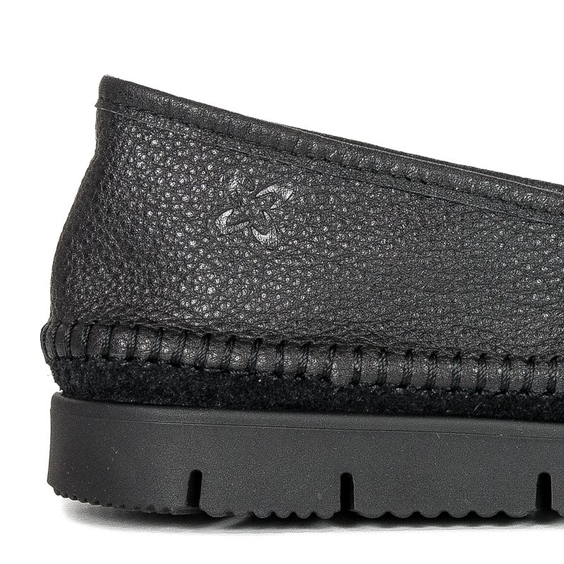 Maciejka Leather Lightweight Women’s Loafers Flexible Sole Black 03512-01-00-0
