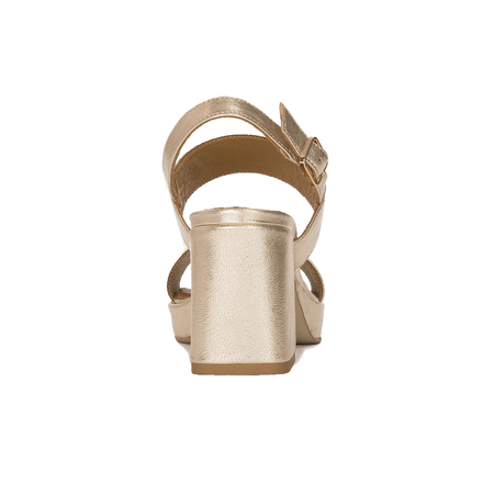 Maciejka 05522-25/00-1 Gold Sandals