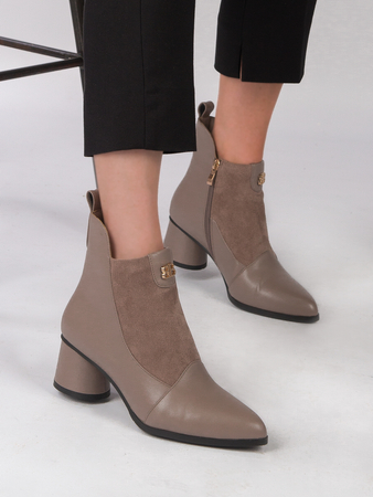 S.Barski Women's boots ankle boots beige