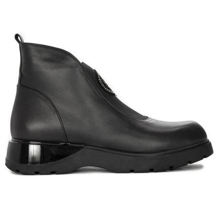 Leather Boccato boots on the Black platform